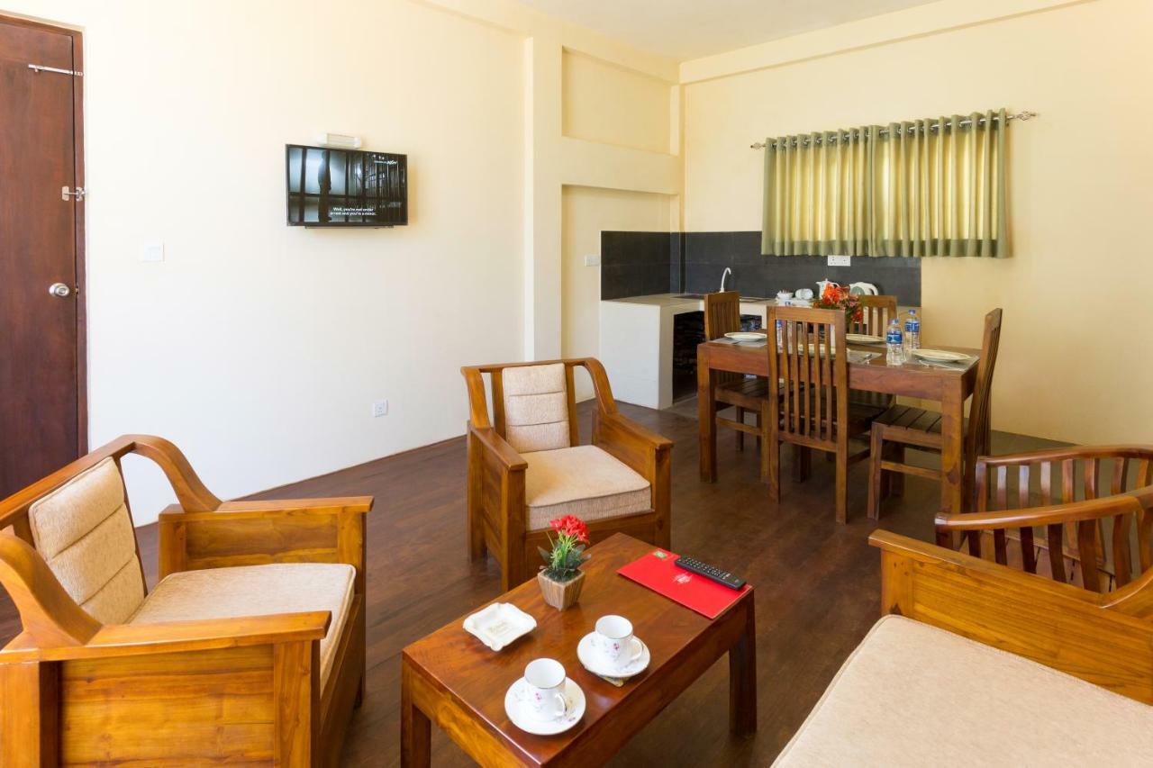 Ovi Court City Apartments Нувара-Элия Экстерьер фото